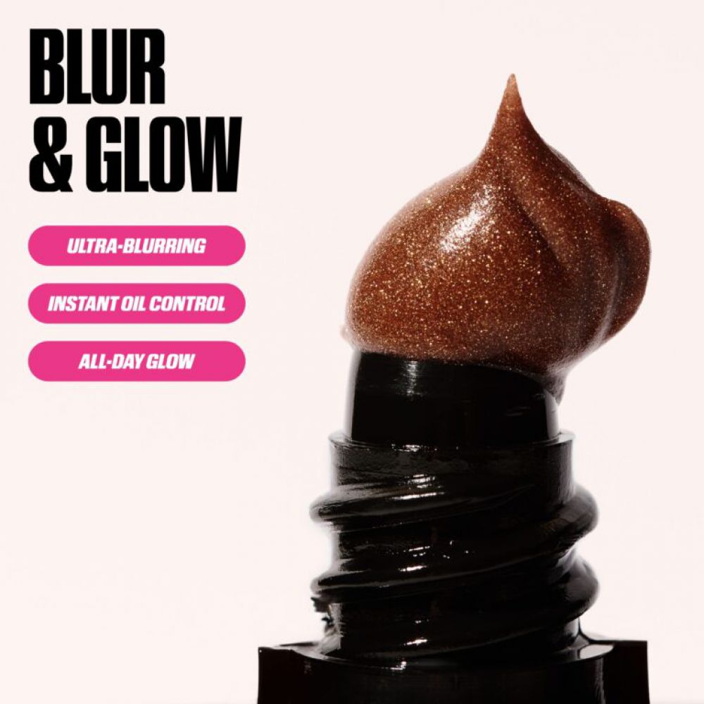 HUDA BEAUTY Easy Blur Silicone-Free Smoothing & Pore-Minimizing Primer – Bronze Fudge 30ml هدى بيوتي برايمر برونزي يخفي المسام للبشرة